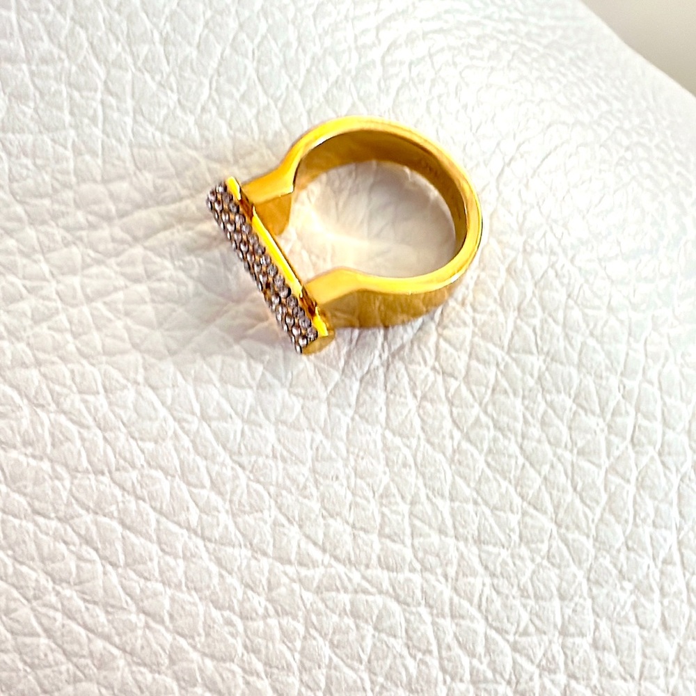 Vita fede ring